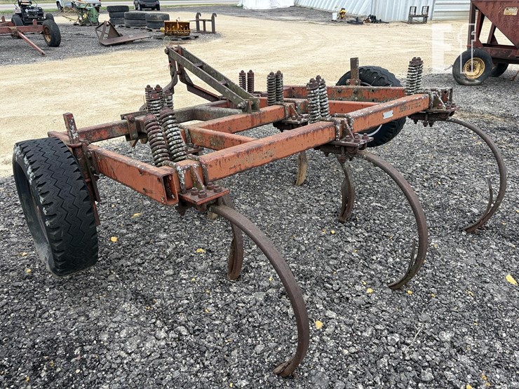 7-shank-digger-image-2