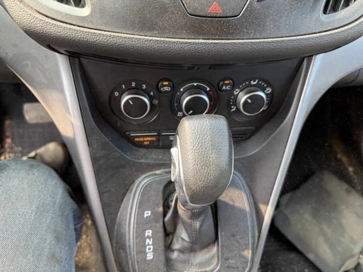 2016-ford-escape-image-26