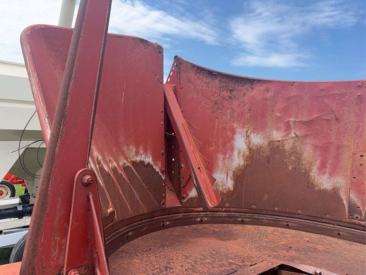 hesston-bp25-image-4