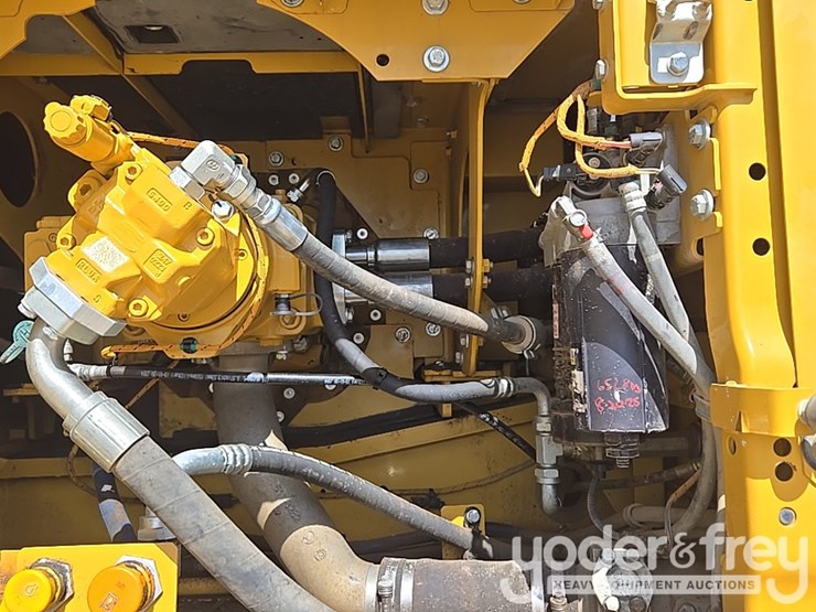 caterpillar-336-image-41