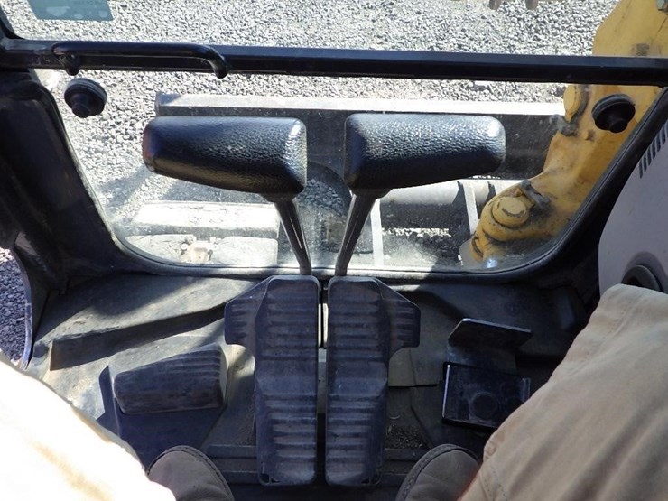 komatsu-pc88mr-10-image-46