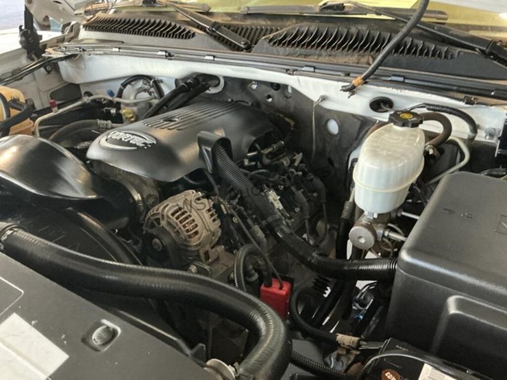 2006-chevrolet-silverado-2500hd-image-11