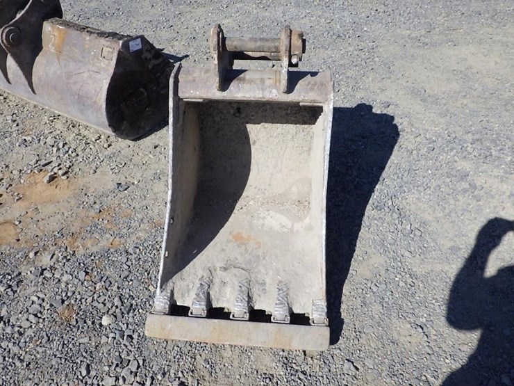 komatsu-pc88mr-image-2
