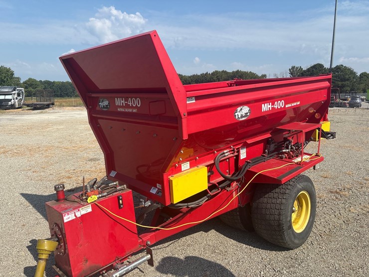 #1045-•-used-tycrop-mh400-material-handler-image-4