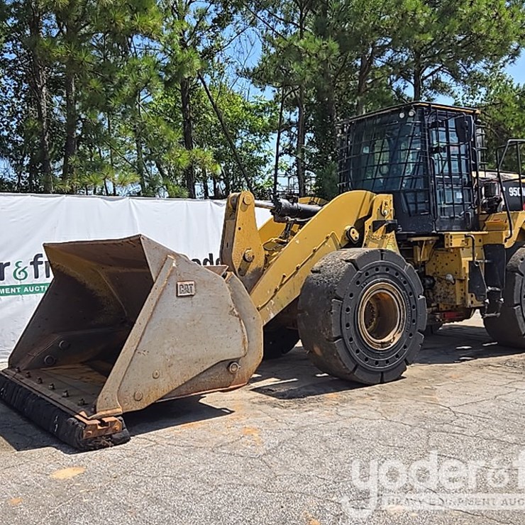 2019 CATERPILLAR 950M