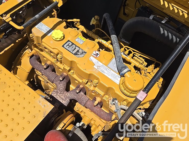 caterpillar-336-image-63