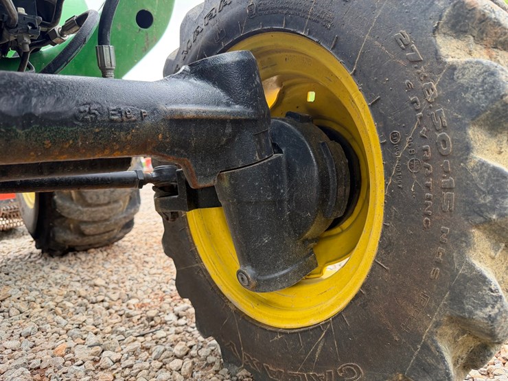 john-deere-3032e-image-73