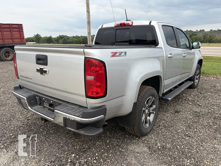 2017-chevrolet-colorado-image-5