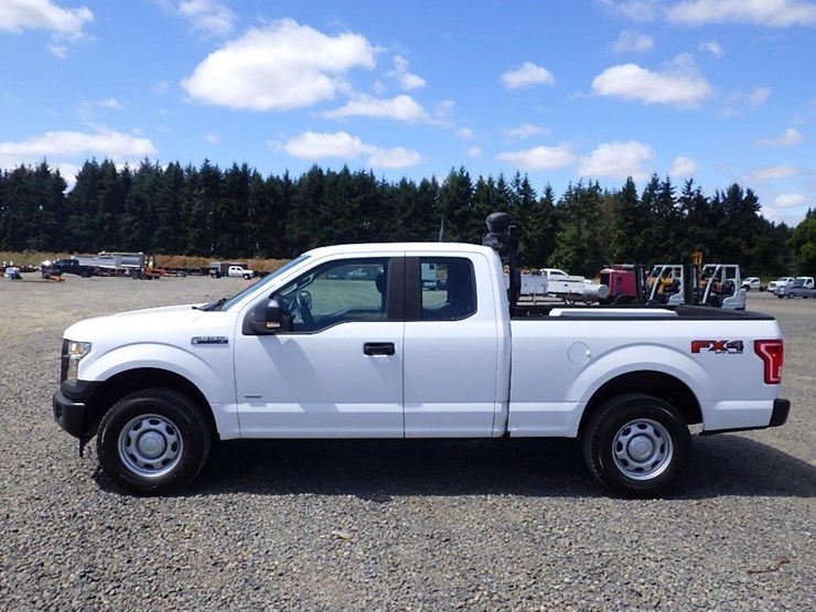2017-ford-f150-image-2