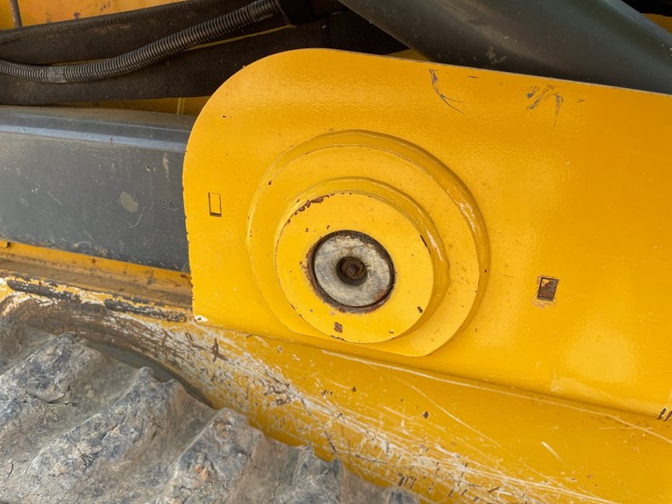 2019-deere-333g-image-25