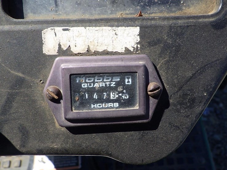john-deere-4100-image-14