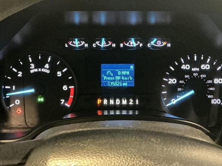 2019-ford-f350-image-17