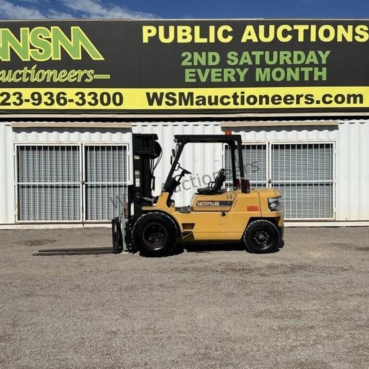 CATERPILLAR DP40