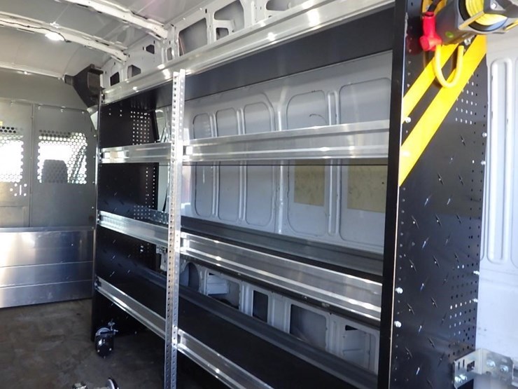 2018-ford-transit-image-23