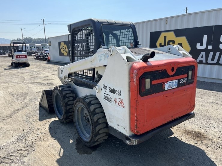 2017-bobcat-s550-image-6