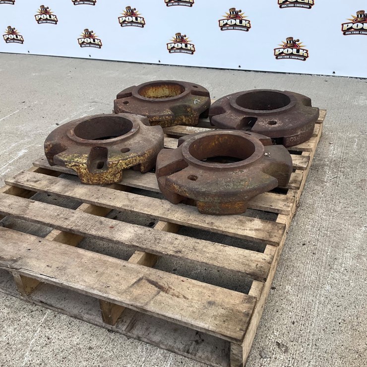 #5564 • 4 John Deere Rear Wheel Tractor Weights