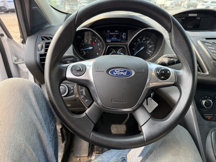 2016-ford-escape-image-28