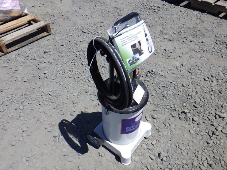 high-pressure-air-operated-grease-pump-image-5