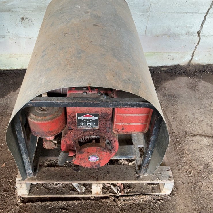 Briggs & Stratton 11 hp generator
