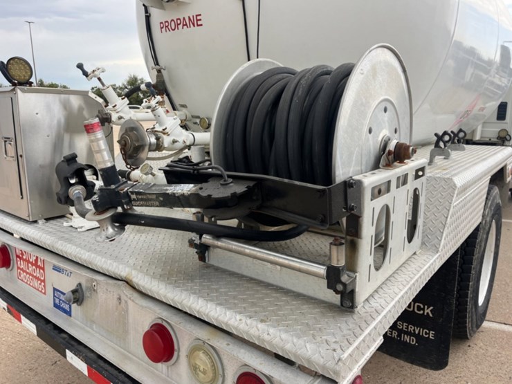 2012-international-durastar-4400-image-22