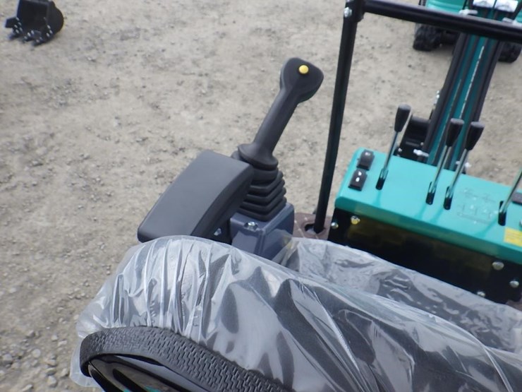 2026-cfg-kt13r-hydraulic-excavator-image-21