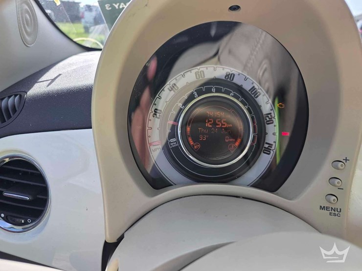 2012-fiat-500-image-19