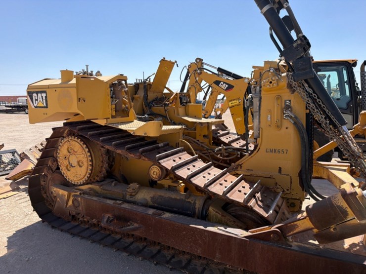 caterpillar-d6t-xl-image-3