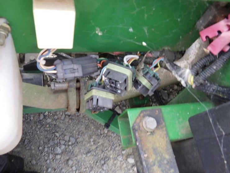 john-deere-1445-image-13