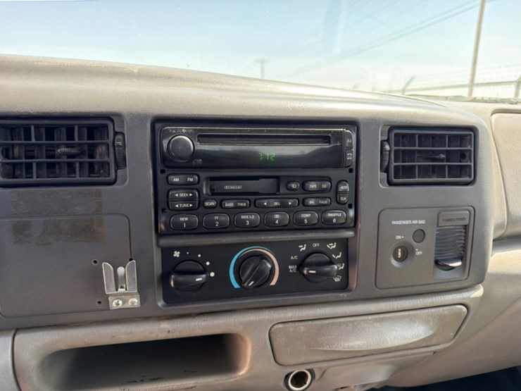 2001-ford-f350-image-10