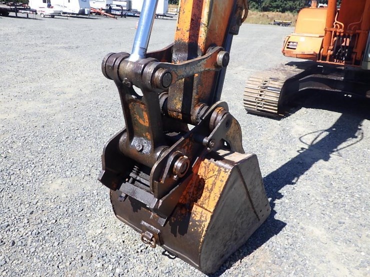 hitachi-ex120-image-9