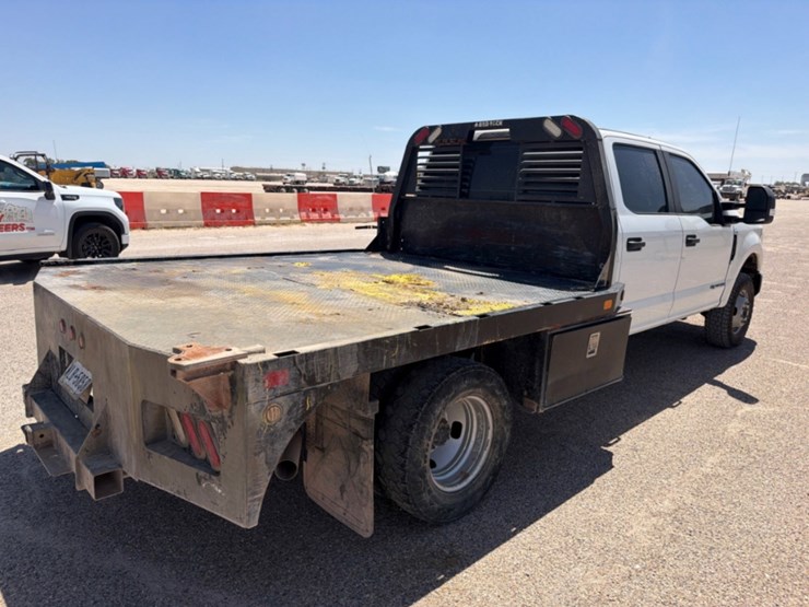 2020-ford-f350-image-5