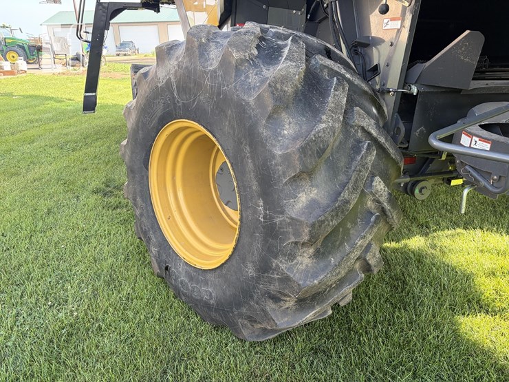 2013-caterpillar-c13-image-14