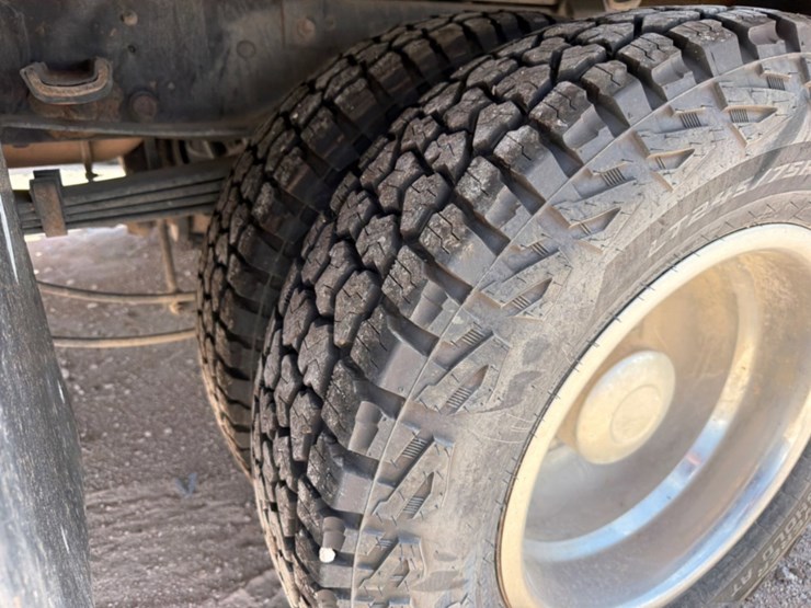 2019-ford-f350-image-8