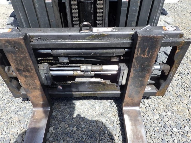unicarriers-mcp1f2a25lv-forklift-image-9