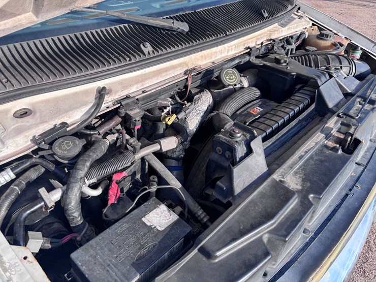 2006-ford-e450-image-14