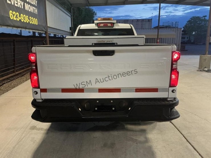 2021-chevrolet-silverado-1500-image-6