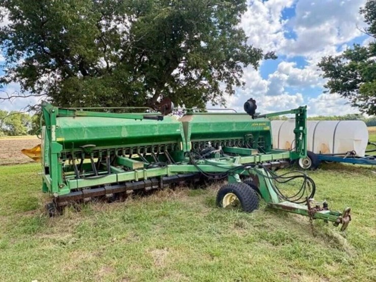 john-deere-1560-image-1