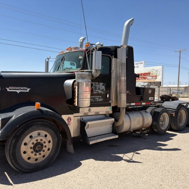 2002 KENWORTH W900B