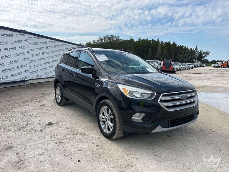 2018-ford-escape-image-2
