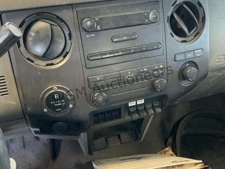 2012-ford-f350-image-23