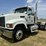 2016-mack-chu613-daycab-truck-image-1