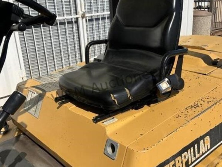 caterpillar-dp40-image-17