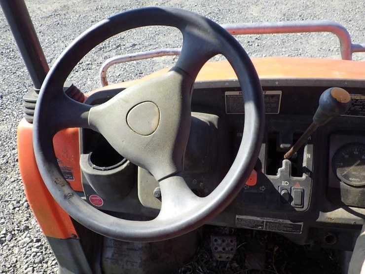 kubota-rtv900-image-11