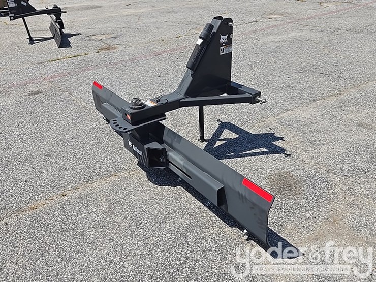 unused-bobcat-7'-rear-blade-image-3