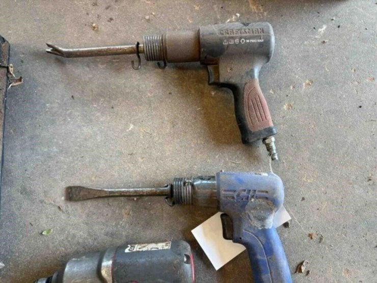 assort-of-air-tools-image-4