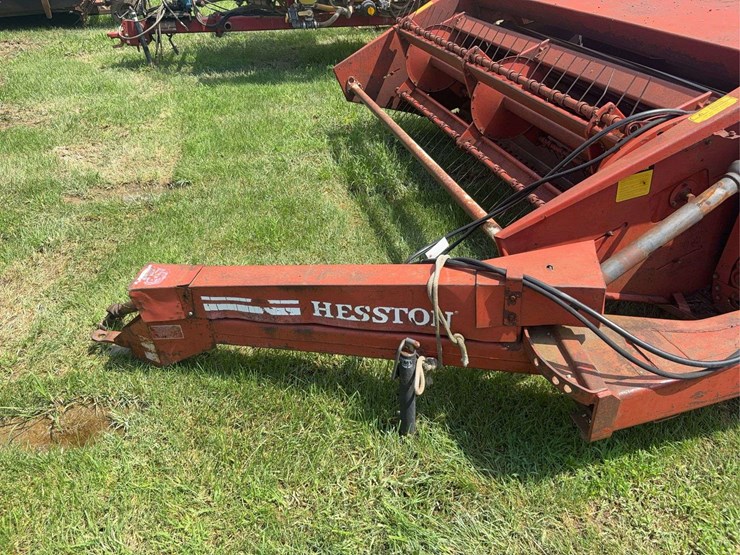 hesston-1091-image-3