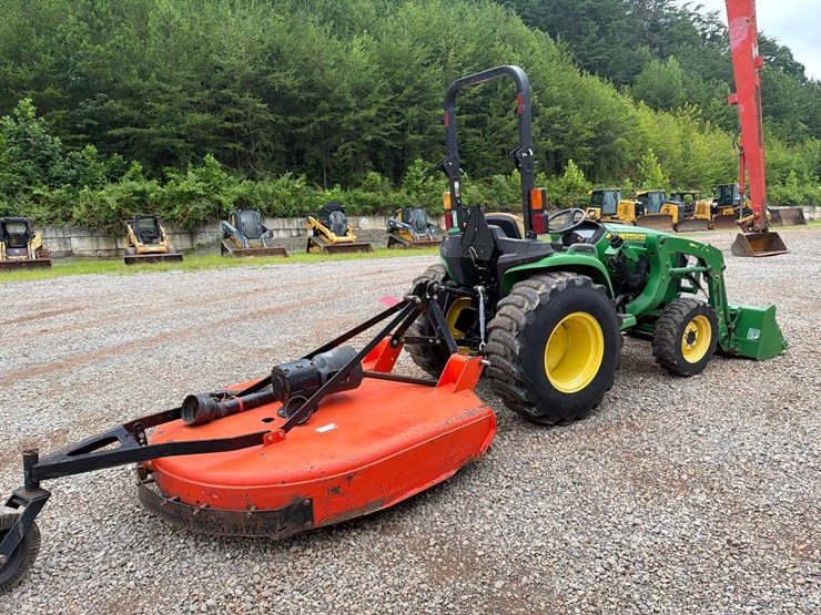 john-deere-3032e-image-5