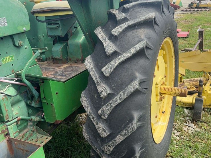 1968-john-deere-3020-image-5