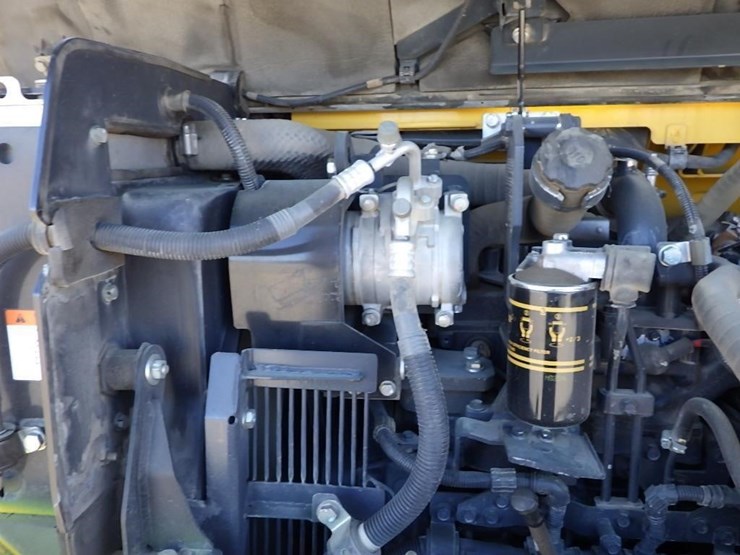 komatsu-pc88mr-10-image-27