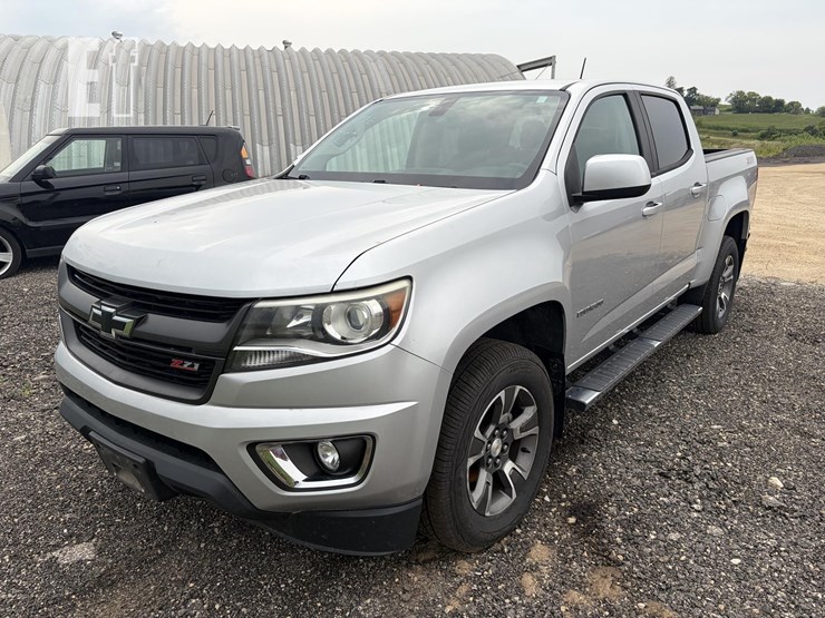 2017-chevrolet-colorado-image-1